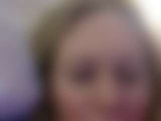 Taragirl725's Live Sex Cam Show