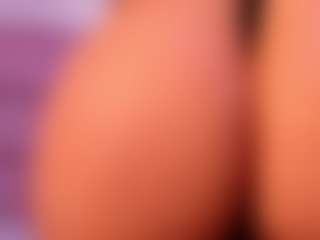 Live cam show with Hanna Taylor - Cute on Camiplay Live