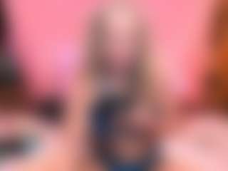 Live cam show with LiaMetz - Living Room on TottyGirls