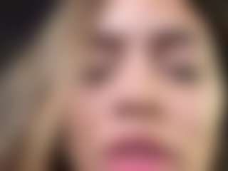 Salomme Cruz's Live Sex Cam Show