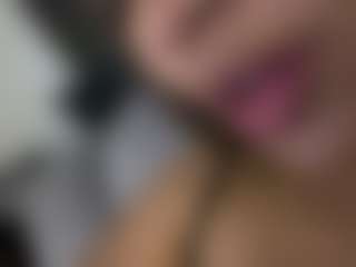 Salomme Cruz's Live Sex Cam Show