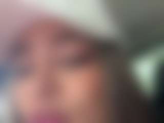Salomme Cruz's Live Sex Cam Show