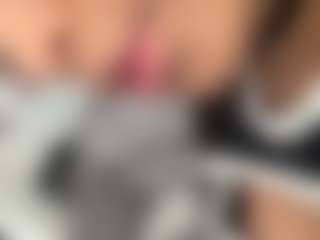 Salomme Cruz's Live Sex Cam Show