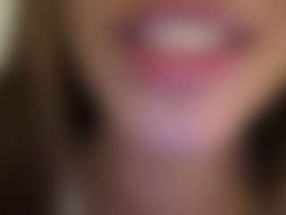 Salomme Cruz's Live Sex Cam Show
