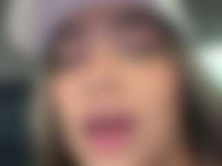 Salomme Cruz's Live Sex Cam Show