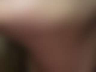Live cam show with Salomme Cruz - Gagging on Livezox