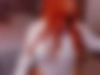 Live cam show with Salomme Cruz - Gagging on Camsoda