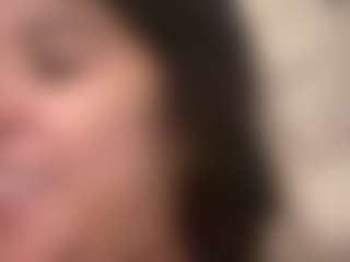 Live cam show with JessieMegan - Slave on camgirlchat.live