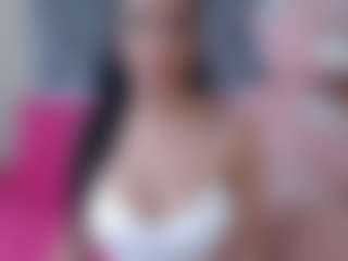 sophiacruz's Live Sex Cam Show