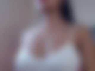 Live cam show with sophiacruz - Oil on Camversity