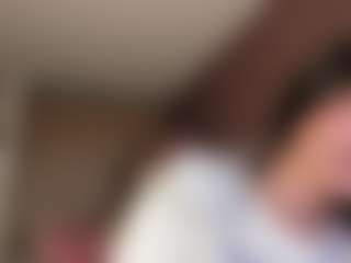 Mel Gomez's Live Sex Cam Show