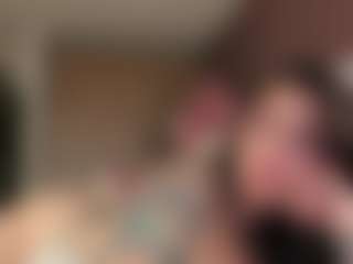 Mel Gomez's Live Sex Cam Show