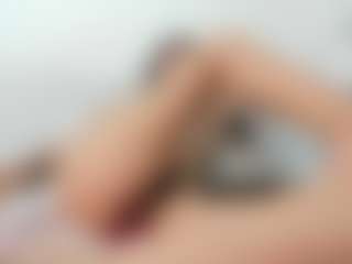 Live cam show with mariahblack - Small Ass on liverealitysex.com
