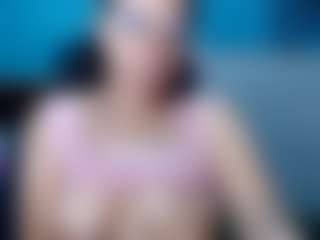 nadiablack's Live Sex Cam Show