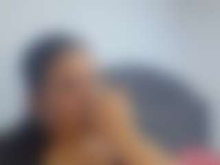 Live cam show with claudiacole - Bikini on Camsoda