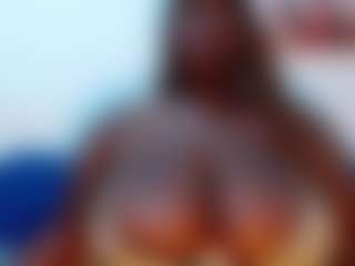 Live cam show with desirewilliams - Ebony on CamwithHer | colombia