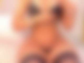 Zoey Sugar's Live Sex Cam Show