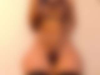 Live cam show with Zoey Sugar - Suck on xfollow cams