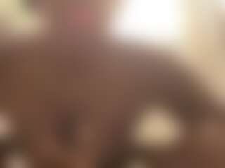 Live cam show with lusc-75324 - Slimthick on Camsoda