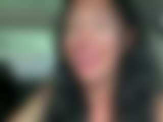 Live cam show with Tight Tiny MILF - Hush on TottyGirls