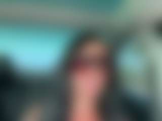 Live cam show with Tight Tiny MILF - Milk on googirlz