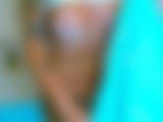 Live cam show with Tight Tiny MILF - Milk on boobsie.com