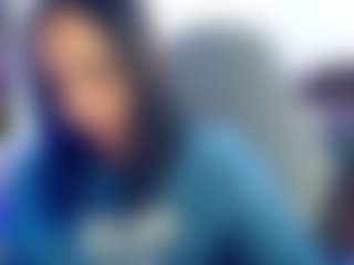 Live cam show with aslyandrea - Lick on Camiplay Live