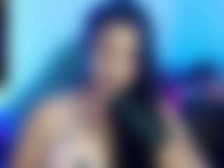Live cam show with aslyandrea - Oil on CSO-WL