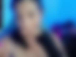 Live cam show with aslyandrea - Oil on Milfs Live