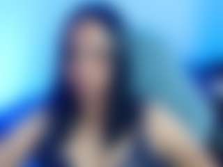 Live cam show with aslyandrea - Flashing on dropp.cam
