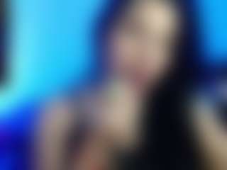 Spettacolo in cam dal vivo con aslyandrea - Lick su Camsoda