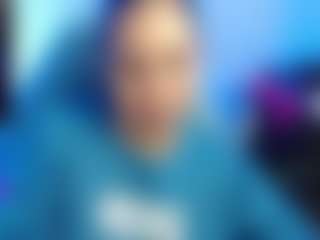 Spettacolo in cam dal vivo con aslyandrea - Cute su Camsoda