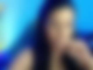 Live cam show with aslyandrea - Natural on Camsoda