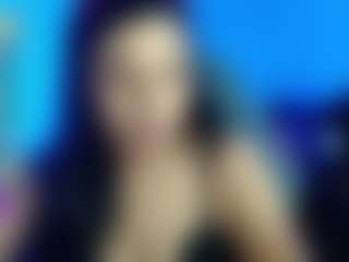 Live cam show with aslyandrea - Oil on CamwithHer