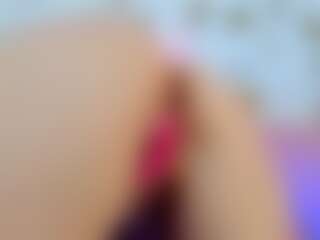 Cam Show en direct de saarahcollins
