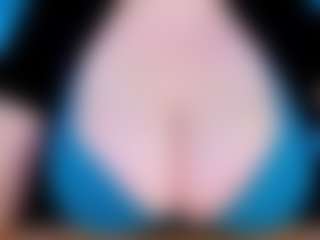 Live cam show with Clara - Office on Camsoda