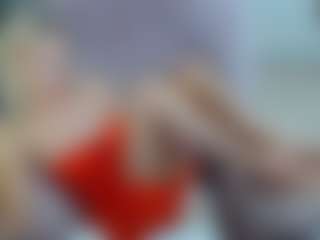 Live cam show with gigisquirter - Brown Hair on Uber Horny