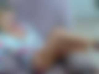Live cam show with gigisquirter - Sexwebcam Brown Hair on Camsoda
