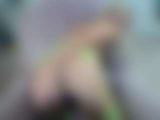 gigisquirter's Live Sex Cam Show