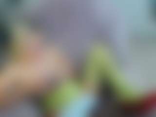 gigisquirter's Live Sex Cam Show