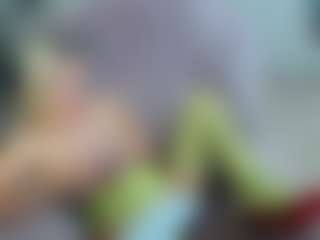 gigisquirter's Live Sex Cam Show
