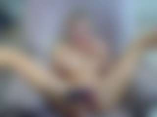 gigisquirter's Live Sex Cam Show