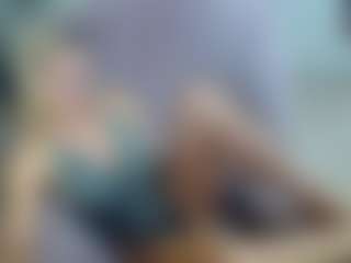 gigisquirter's Live Sex Cam Show