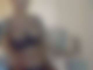 lovelyemma's Live Sex Cam Show