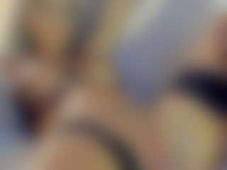 Live cam show with lovelyemma - Flashing on CSO-WL