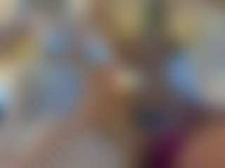 lovelyemma's Live Sex Cam Show
