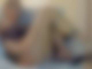 lovelyemma's Live Sex Cam Show