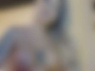 lovelyemma's Live Sex Cam Show