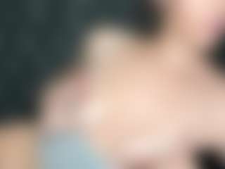 ianaxo's Live Sex Cam Show