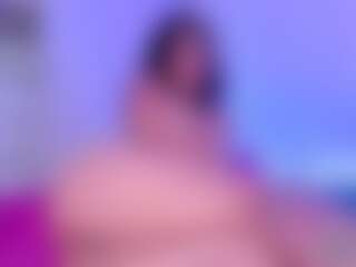 NINA BELLUSCHI's Live Sex Cam Show